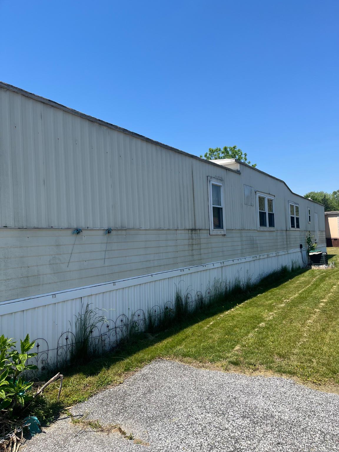 4191 Lake Road, Unit 25 Newfield, NJ 08344 - Photo 2 of 12 Back/Side of trailer