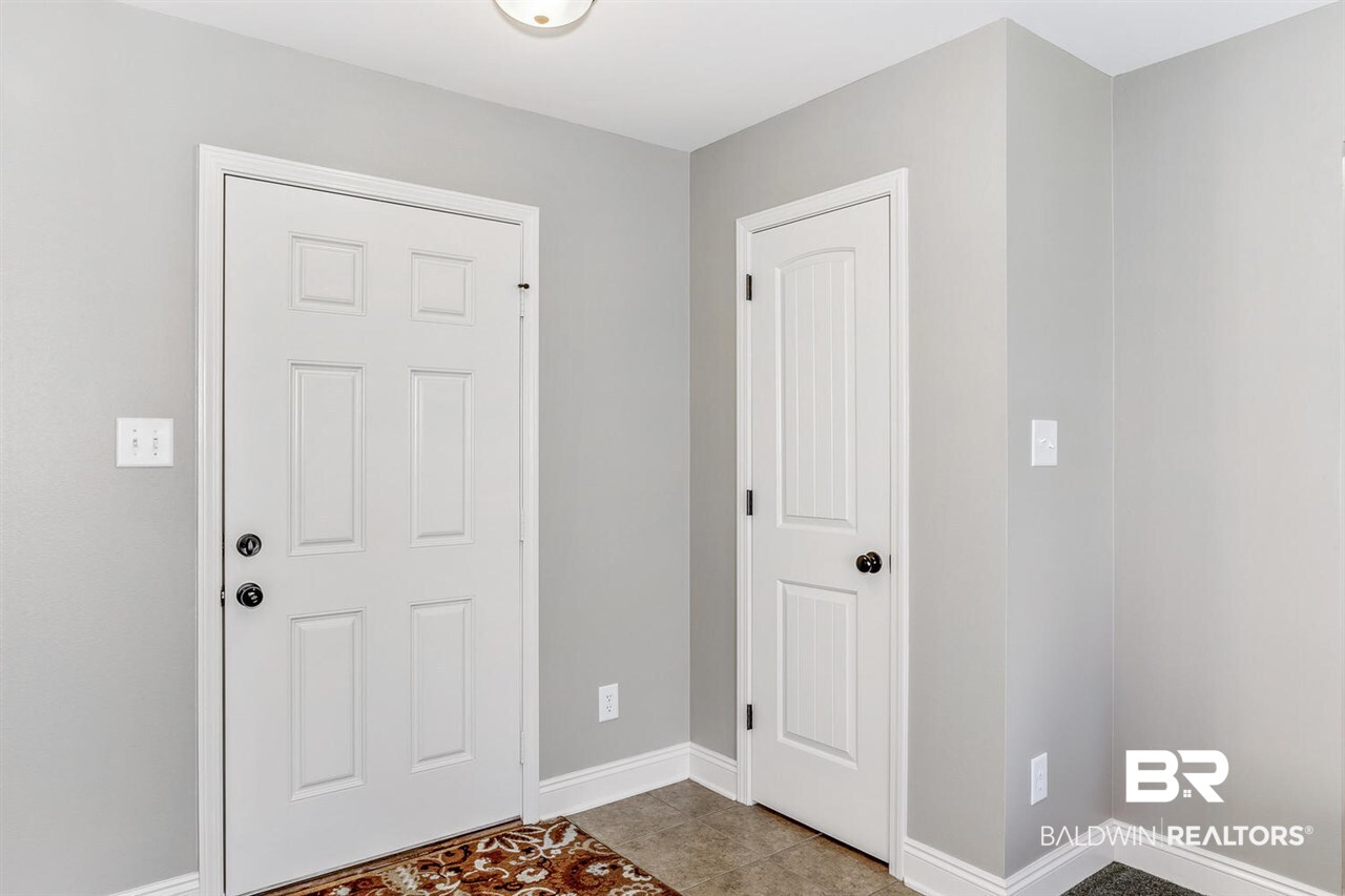 21605 Talbot Lane Robertsdale, AL 36567 - Photo 5 of 30