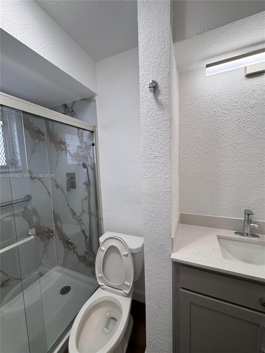 3510 Harrison Street, Unit 12 Hollywood, FL 33021 - Photo 23 of 34