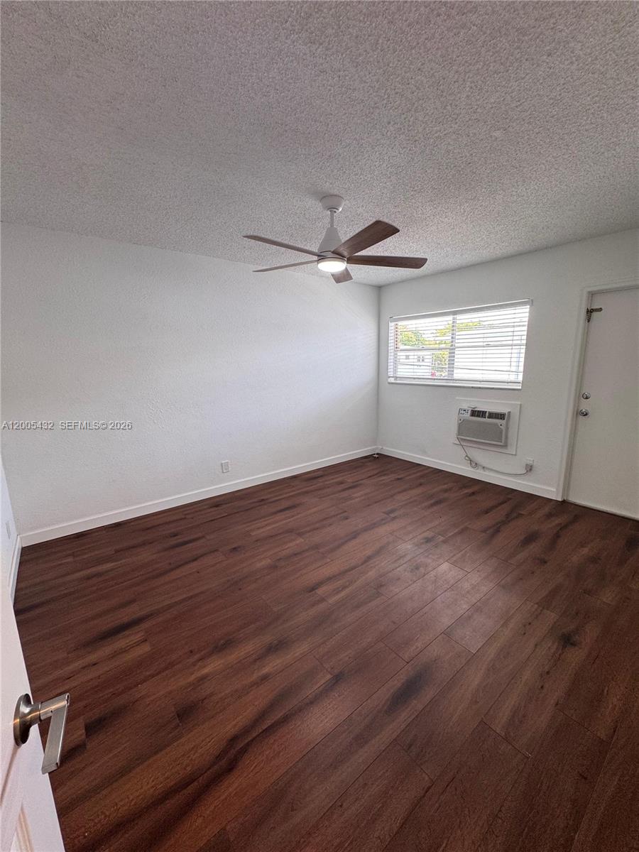3510 Harrison Street, Unit 12 Hollywood, FL 33021 - Photo 25 of 34
