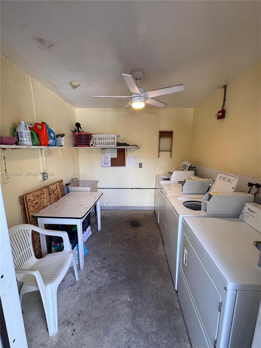 3510 Harrison Street, Unit 12 Hollywood, FL 33021 - Photo 32 of 34