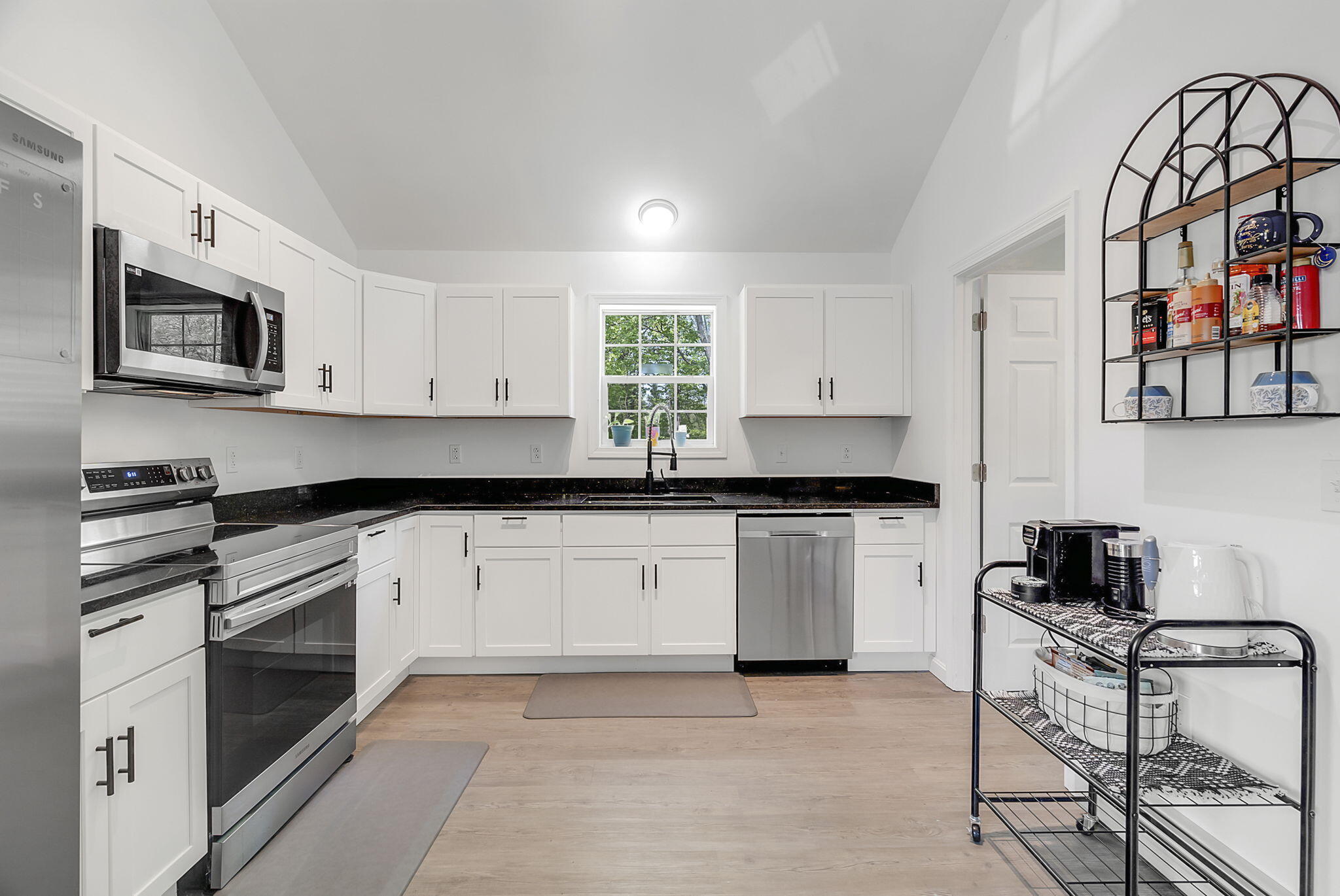 693 Pond Road Wales, ME 04280 - Photo 9 of 41 Kitchen