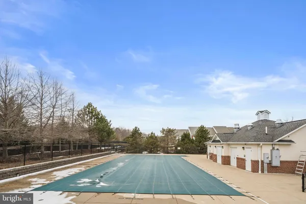 $385,000 | 4110 Potomac Highlands Circle, Triangle, VA 22172