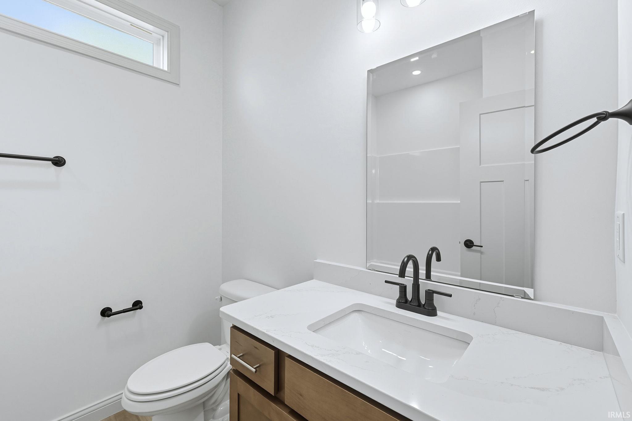 964 East 400 South Bringhurst, IN 46913 - Photo 25 of 36