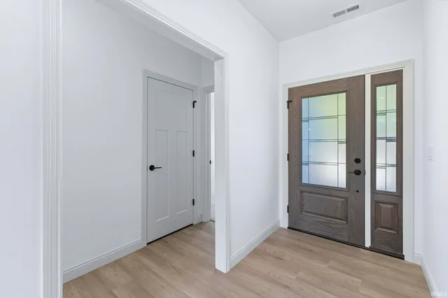 $499,900 | 964 East 400 South, Bringhurst, IN 46913