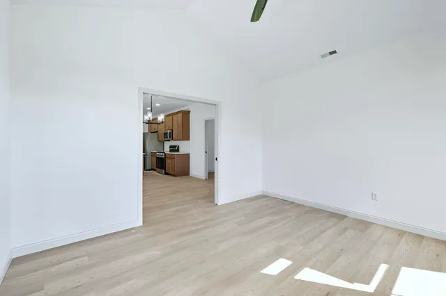 $499,900 | 964 East 400 South, Bringhurst, IN 46913