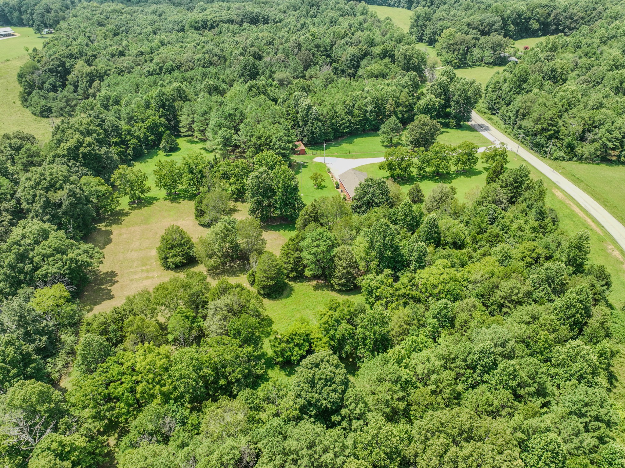 2545 Fall River Road Leoma, TN 38468 - Photo 26 of 71