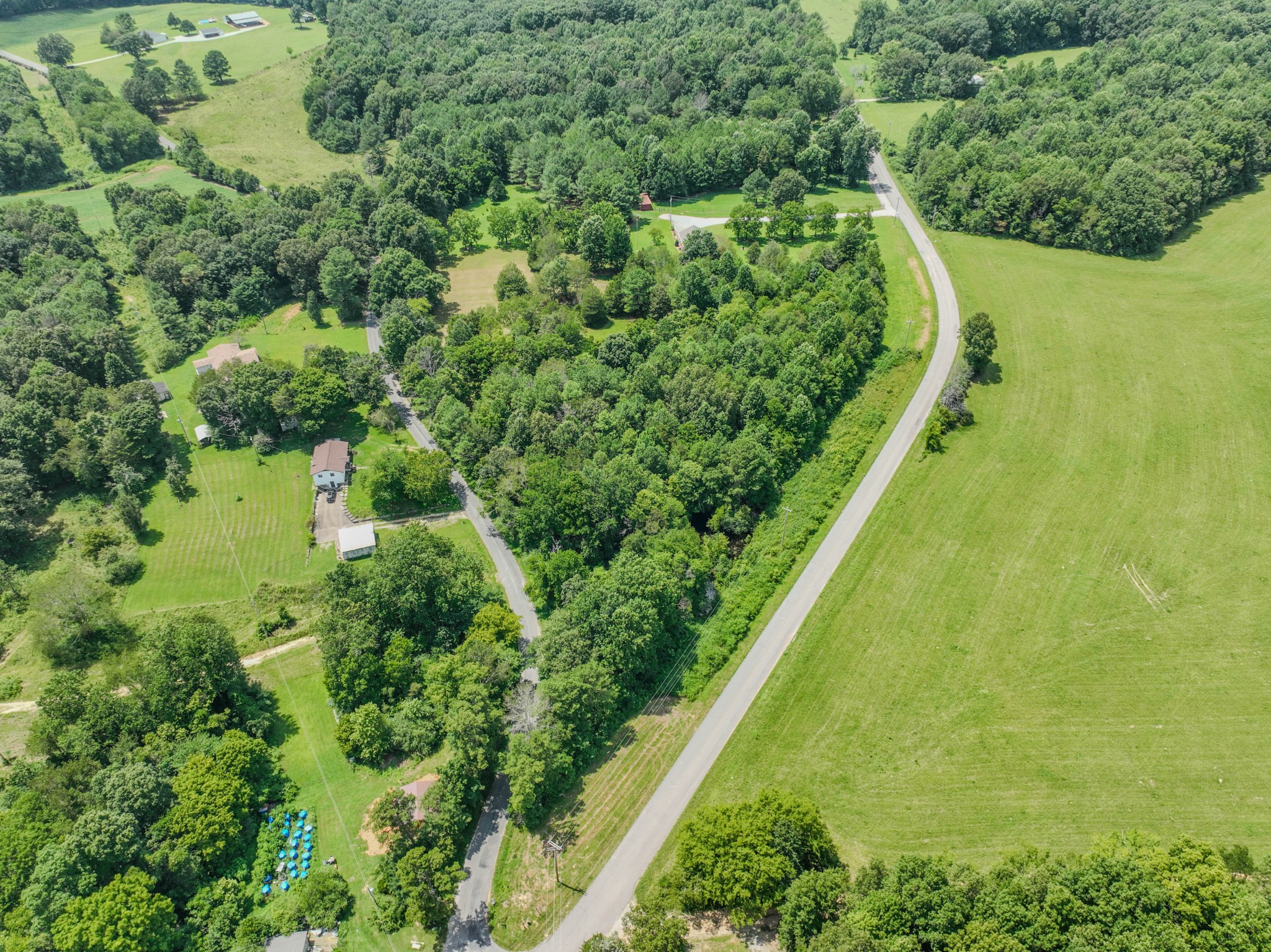 2545 Fall River Road Leoma, TN 38468 - Photo 27 of 71