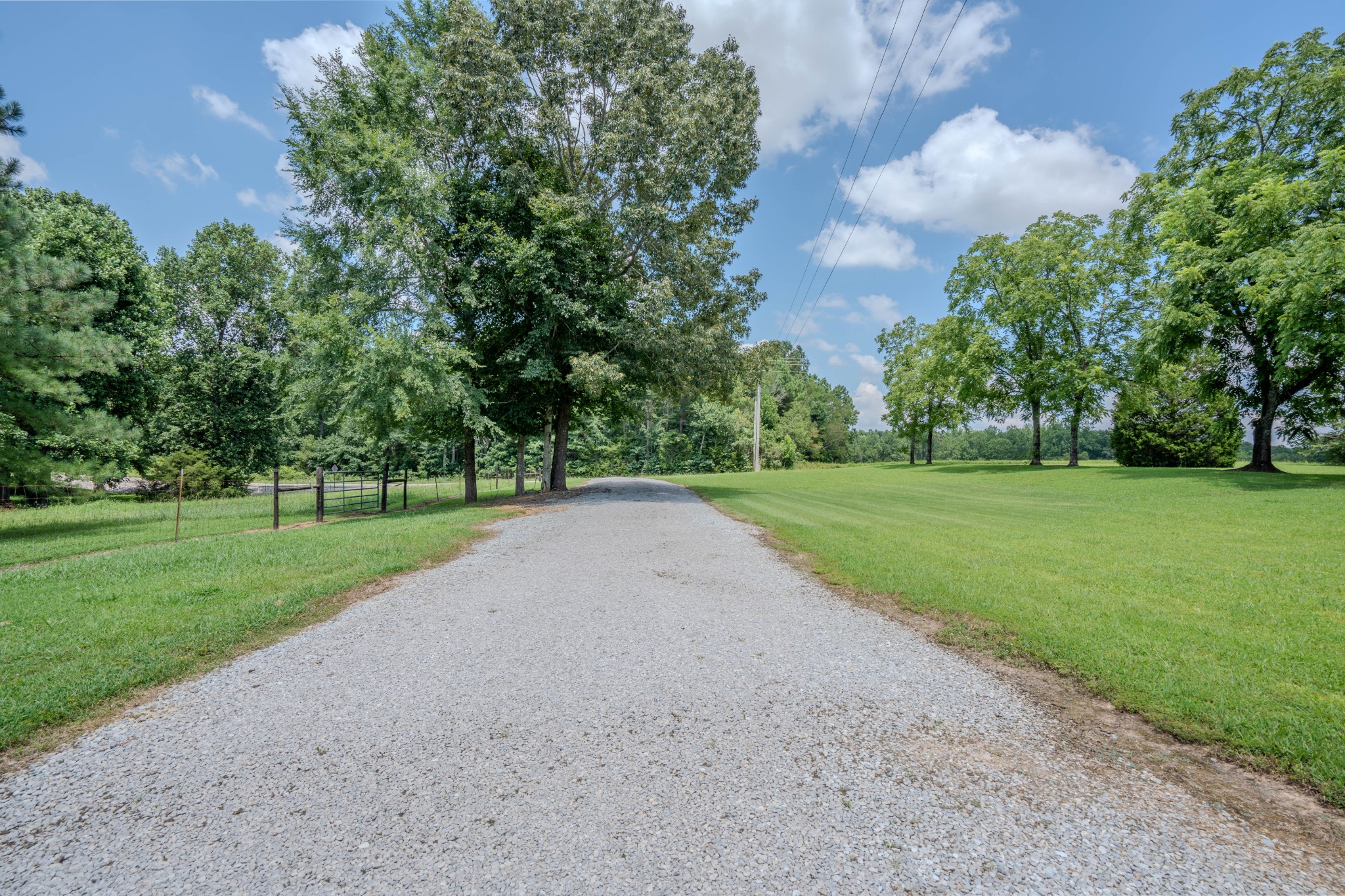 2545 Fall River Road Leoma, TN 38468 - Photo 34 of 71