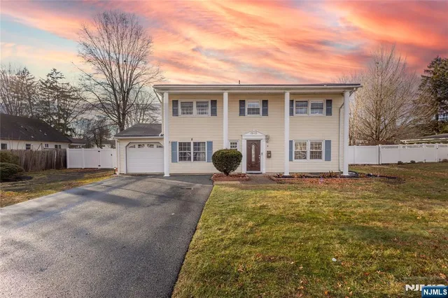 $824,999 | 8 Curtis Drive, Lincoln Park, NJ 07035