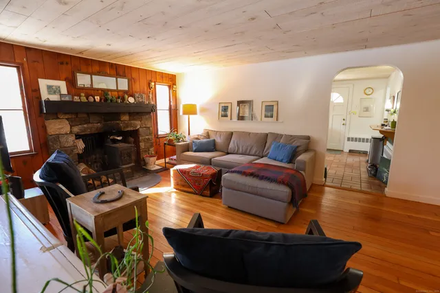 $6,000 | 25 Sandstrom Road, Washington, CT 06777