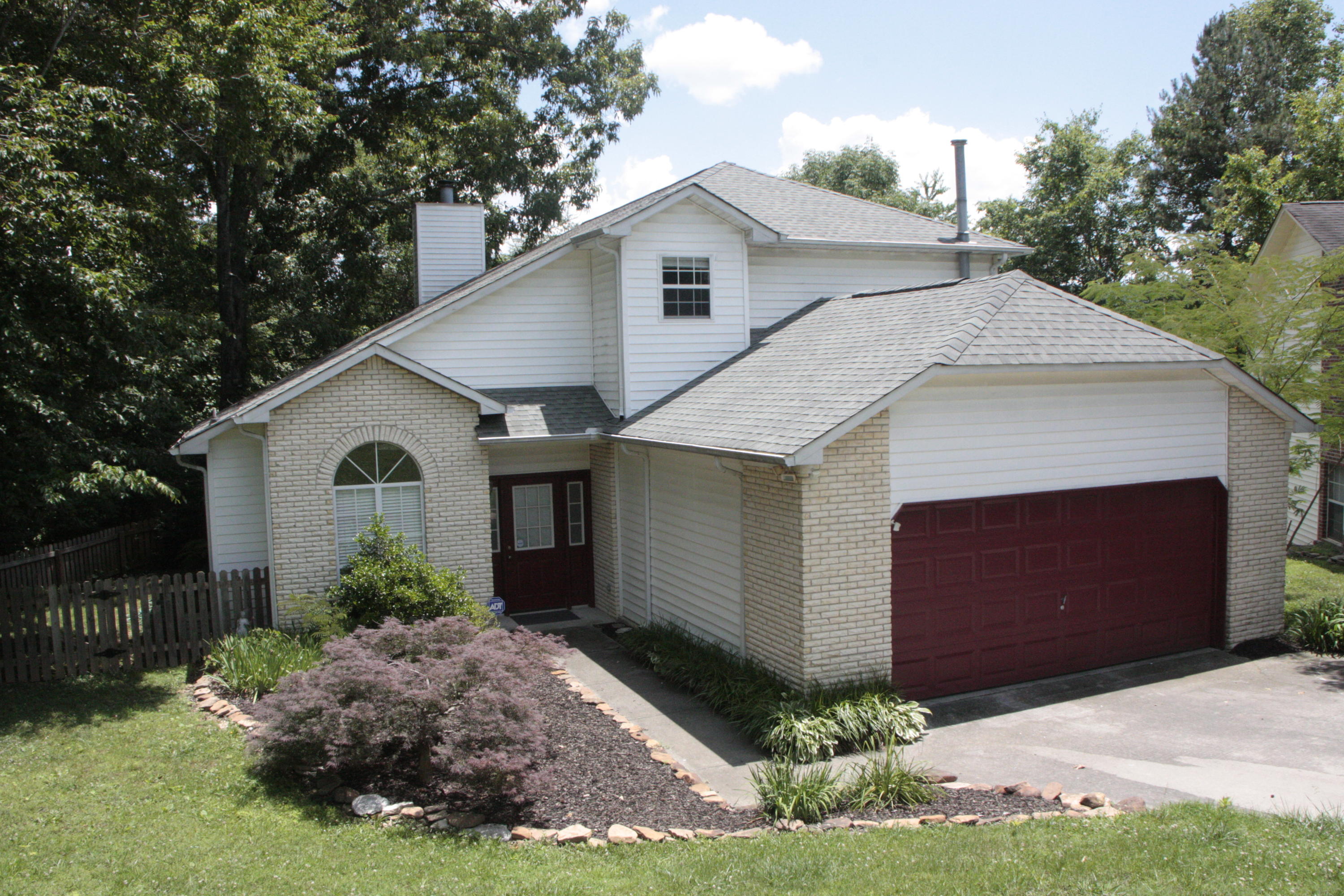 115 Tiffany Place Oak Ridge, TN 37830 - Photo 1 of 26 115 Tiffany Place