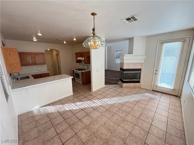 $2,145 | 9741 Edifice Avenue, Las Vegas, NV 89117
