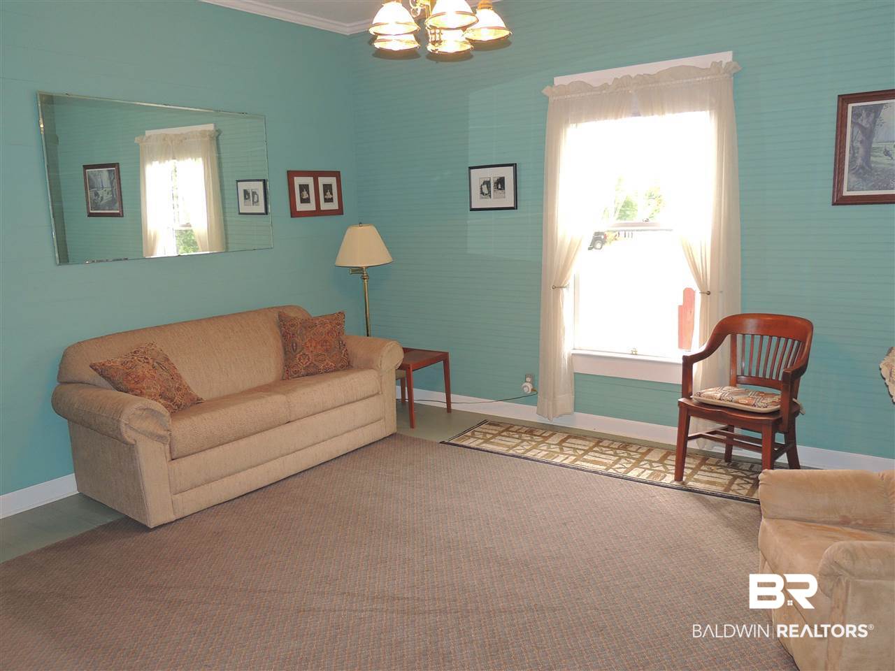 722 Shoffner Street Brewton, AL 36426 - Photo 20 of 38 Living Room