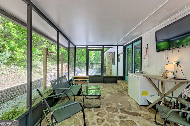 $290,000 | 41 Mike Foster Lane, Clayton, GA 30525