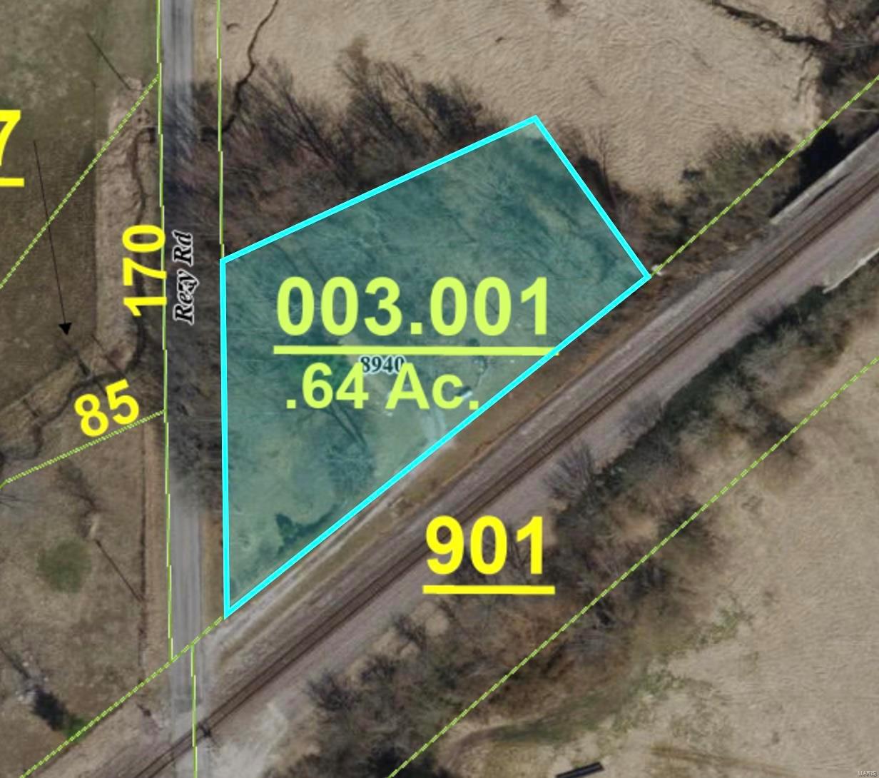 8940 Rezy Road Staunton, IL 62088 - Photo 1 of 1