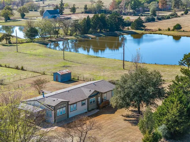 $399,000 | 289 Private Road 8303, Ben Wheeler, TX 75754
