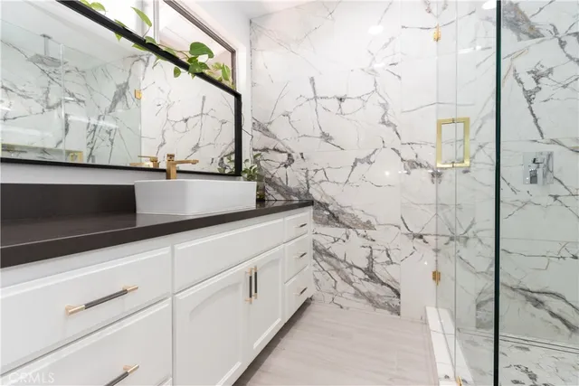 $679,000 | 14802 Newport Avenue, Unit 18C, Tustin, CA 92780