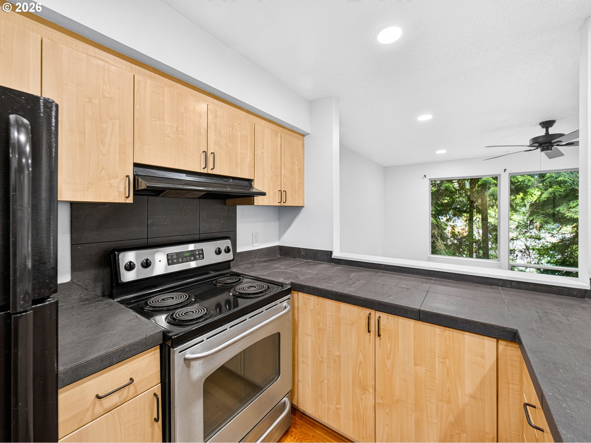 1535 Southwest Clay Street, Unit 103 Portland, OR 97201 - Photo 5 of 35 Kitchen