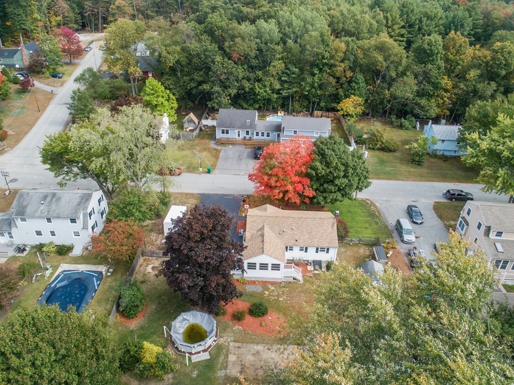 10 Plainfield Road Pepperell, MA 01463 - Photo 32 of 41
