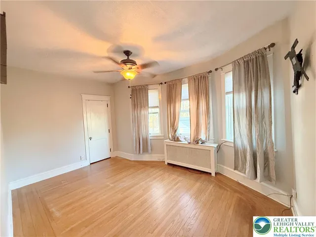 $320,000 | 521 North 25th Street, Allentown, PA 18104