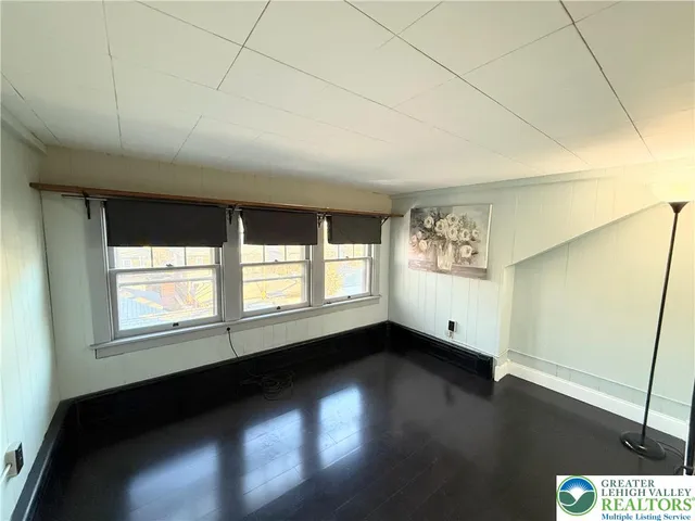 $320,000 | 521 North 25th Street, Allentown, PA 18104