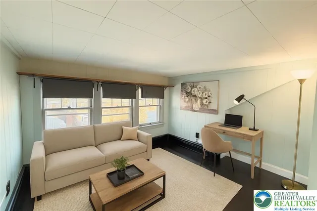 $320,000 | 521 North 25th Street, Allentown, PA 18104