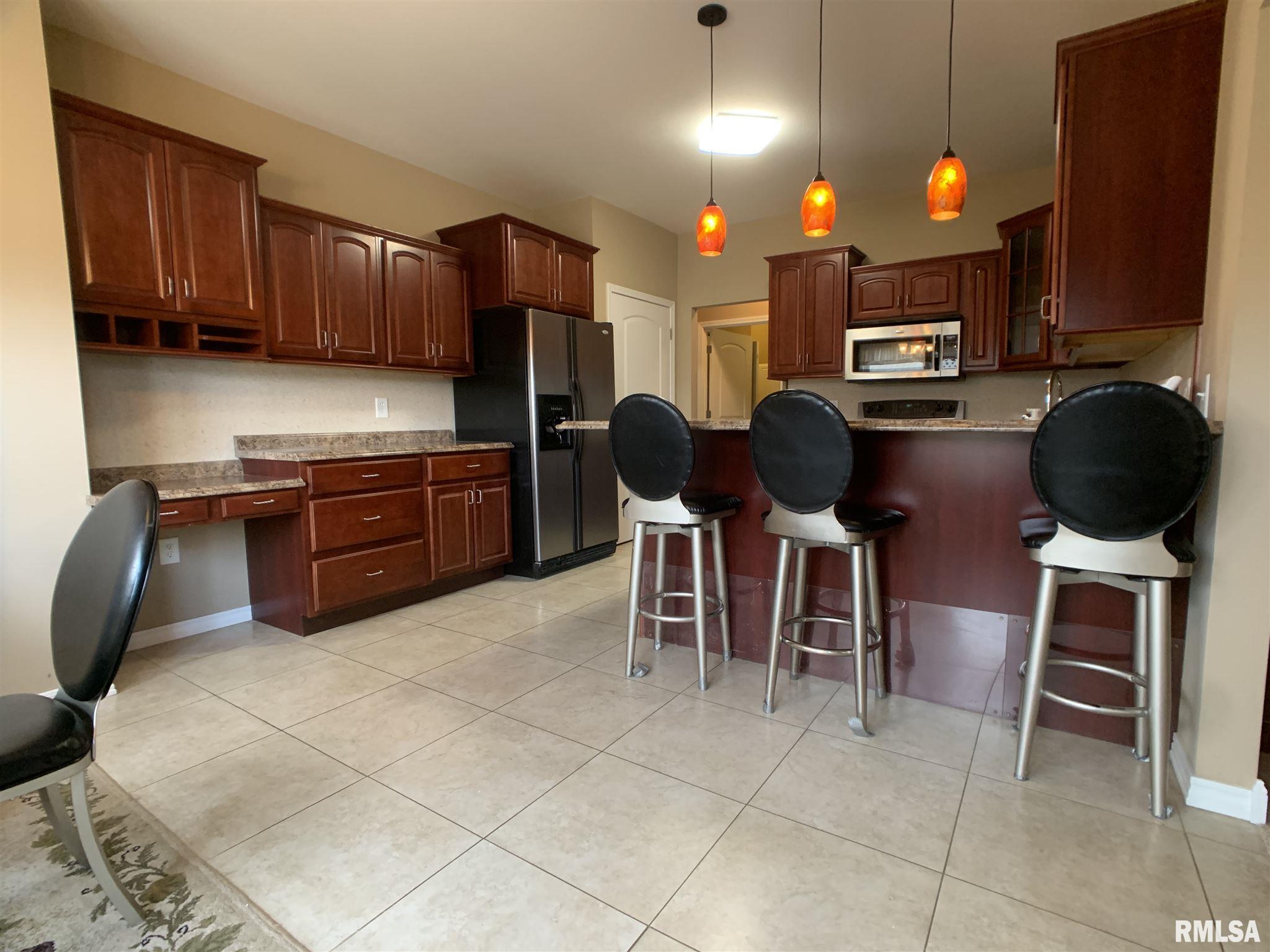 1230 South Tower Road Dawson, IL 62520 - Photo 6 of 23 Gallery Image 6