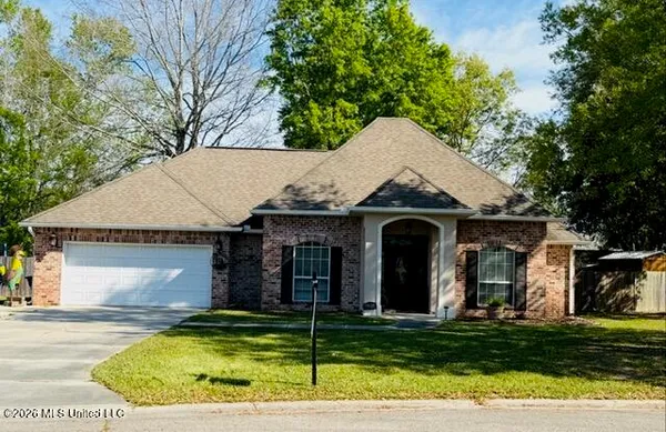 $318,000 | 7021 Chinquapin Court, Picayune, MS 39466