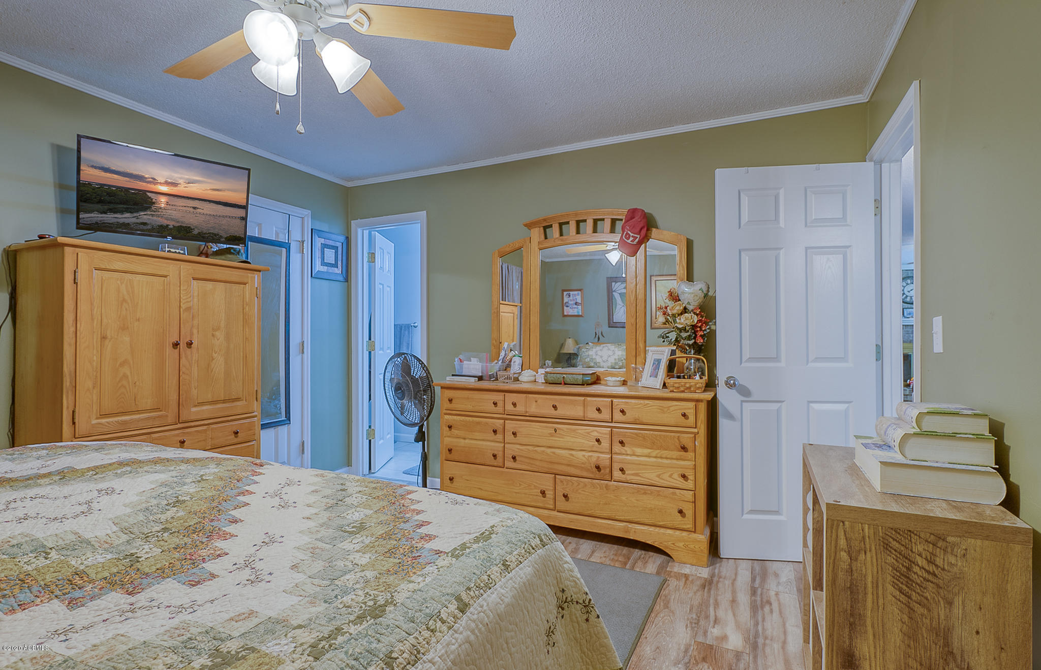 6809 State Rd S-7-719 Beaufort, SC 29906 - Photo 14 of 32 26