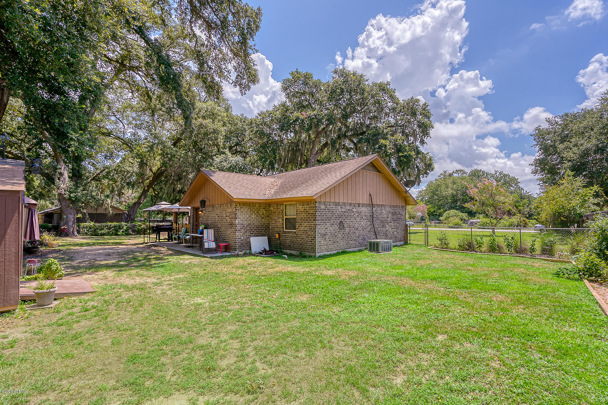 6809 State Rd S-7-719 Beaufort, SC 29906 - Photo 26 of 32 8