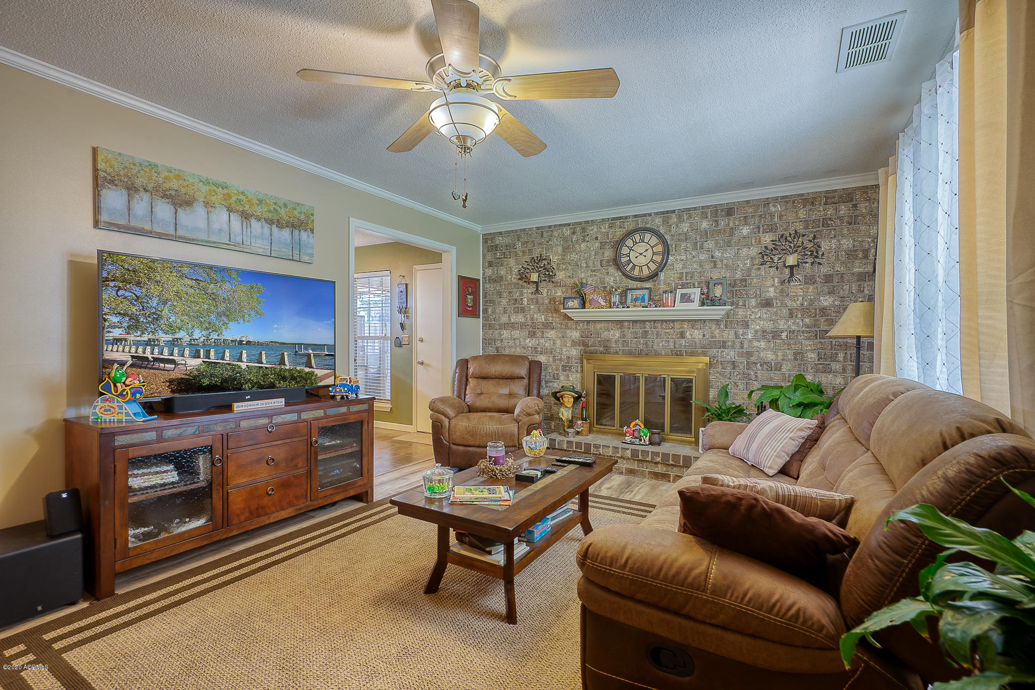 6809 State Rd S-7-719 Beaufort, SC 29906 - Photo 3 of 32 14
