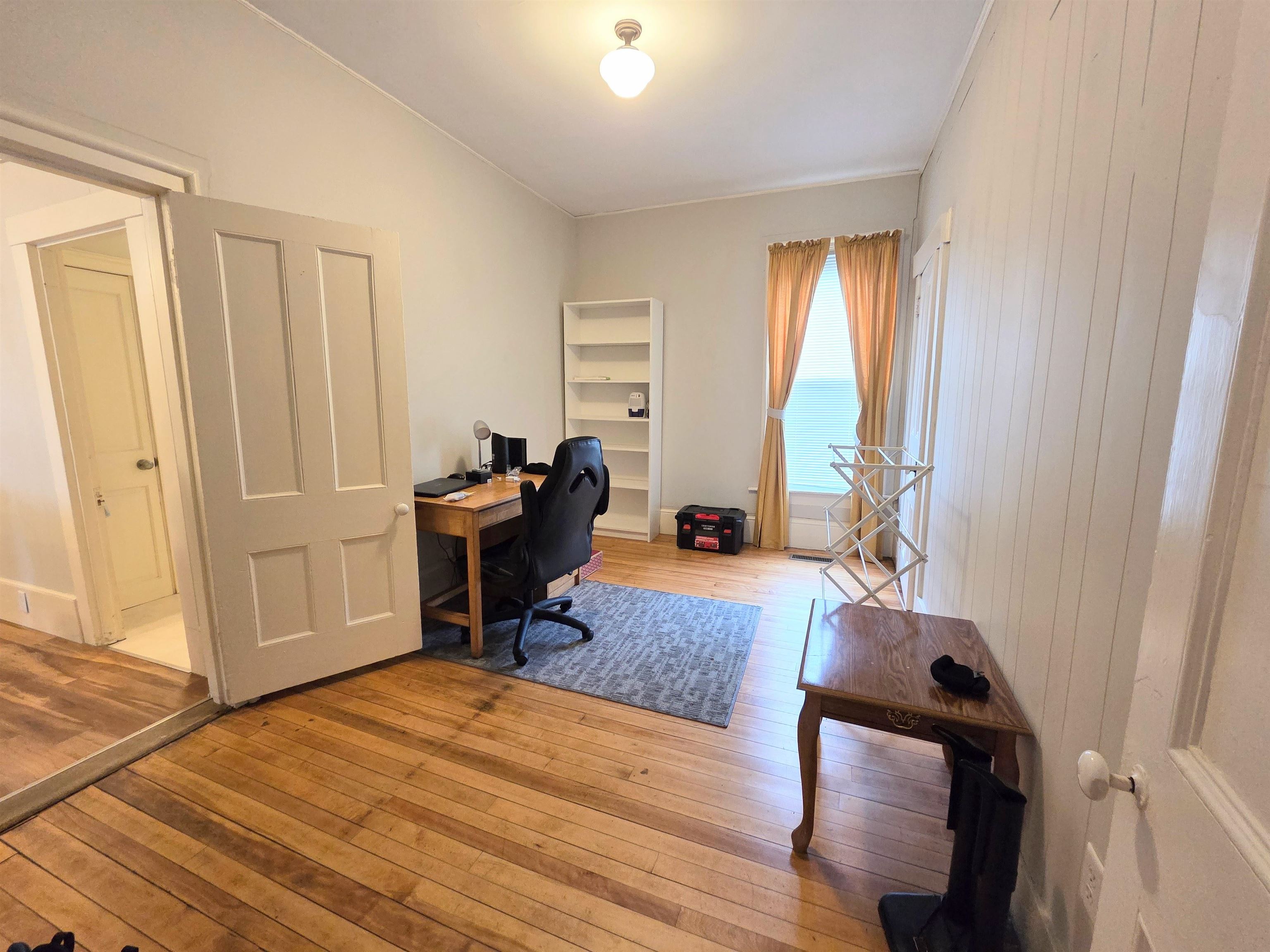 385 Spring Street St. Johnsbury, VT 05819 - Photo 4 of 20