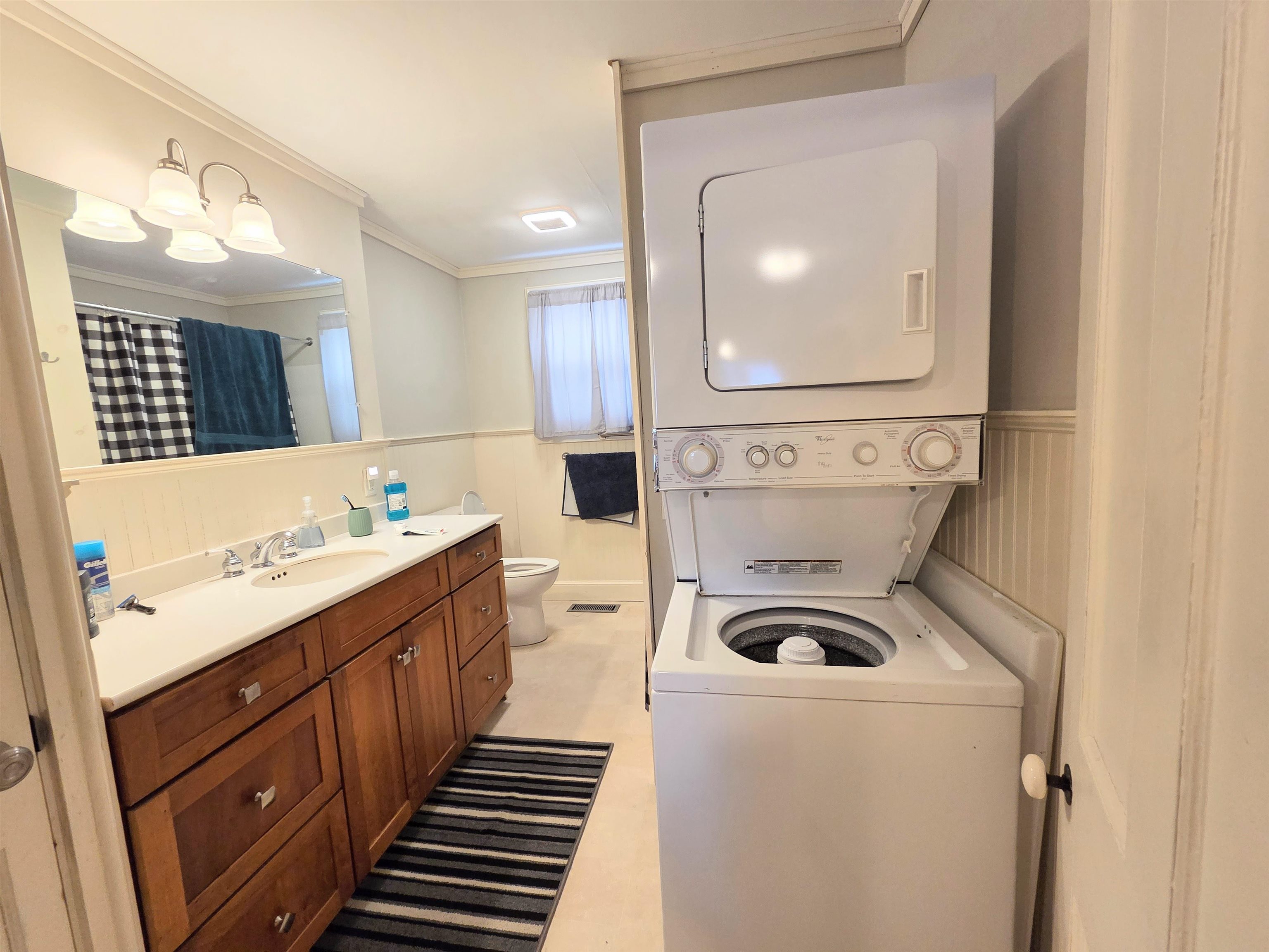 385 Spring Street St. Johnsbury, VT 05819 - Photo 10 of 20