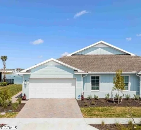 $2,300 | 17799 Oleander Avenue, Punta Gorda, FL 33982