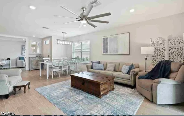 $2,300 | 17799 Oleander Avenue, Punta Gorda, FL 33982