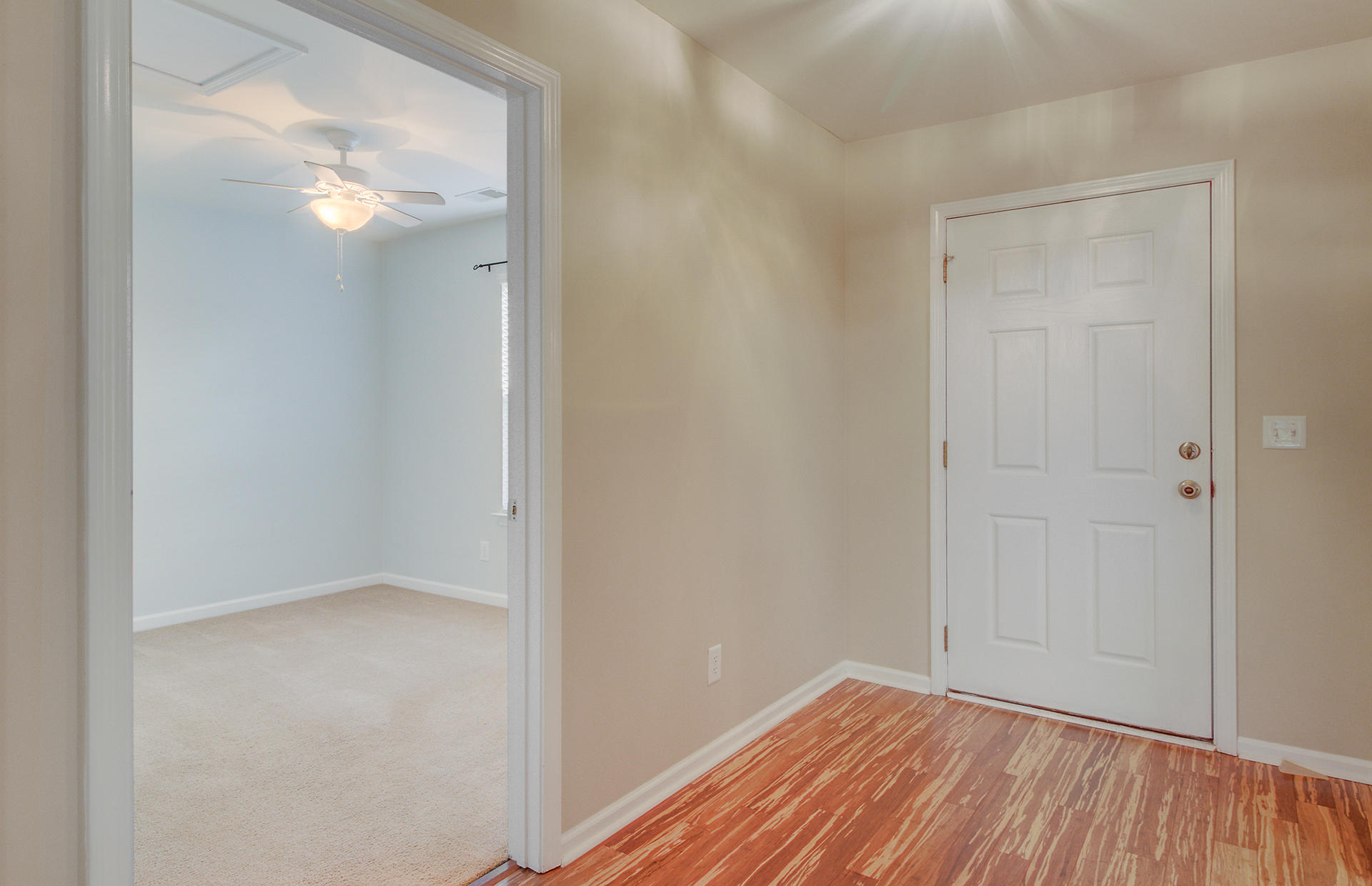 1242 River Rock Road Hanahan, SC 29410 - Photo 5 of 26 5