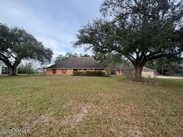 $379,900 | 1408 Berard Street, Breaux Bridge, LA 70517