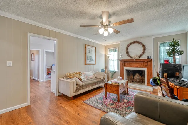 $299,900 | 211 State Rd S-42-9783, Greer, SC 29651