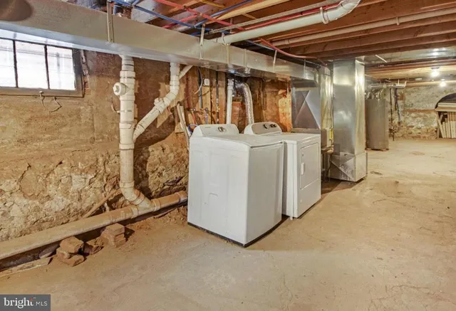 $2,100 | 804 North Front Street, Camden, NJ 08102