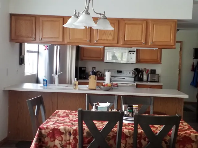 $221,000 | 1122 Trowbridge Lane, Rockford, IL 61107