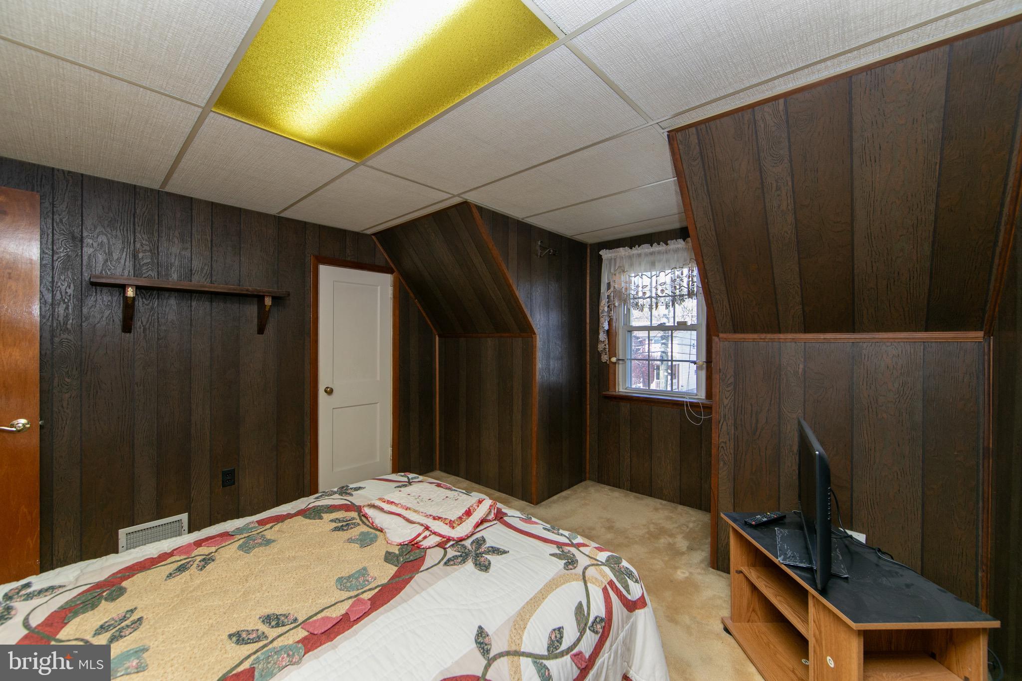 106 West Mill Road Maple Shade, NJ 08052 - Photo 26 of 36 Bedroom 3