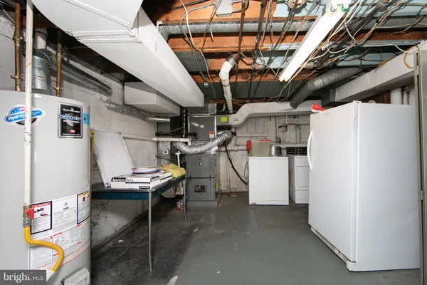 $435,000 | 106 West Mill Road, Maple Shade, NJ 08052