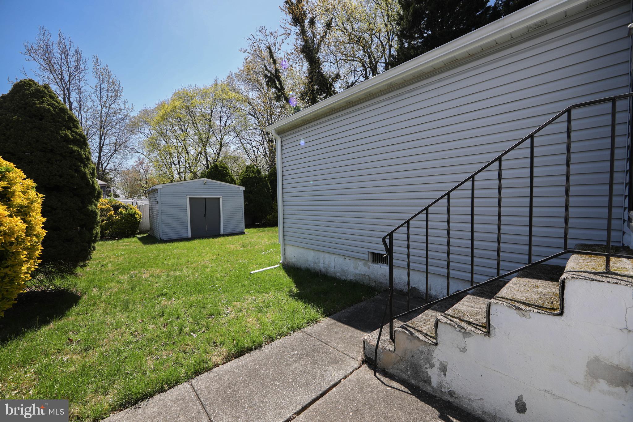 106 West Mill Road Maple Shade, NJ 08052 - Photo 31 of 36 Exterior Rear