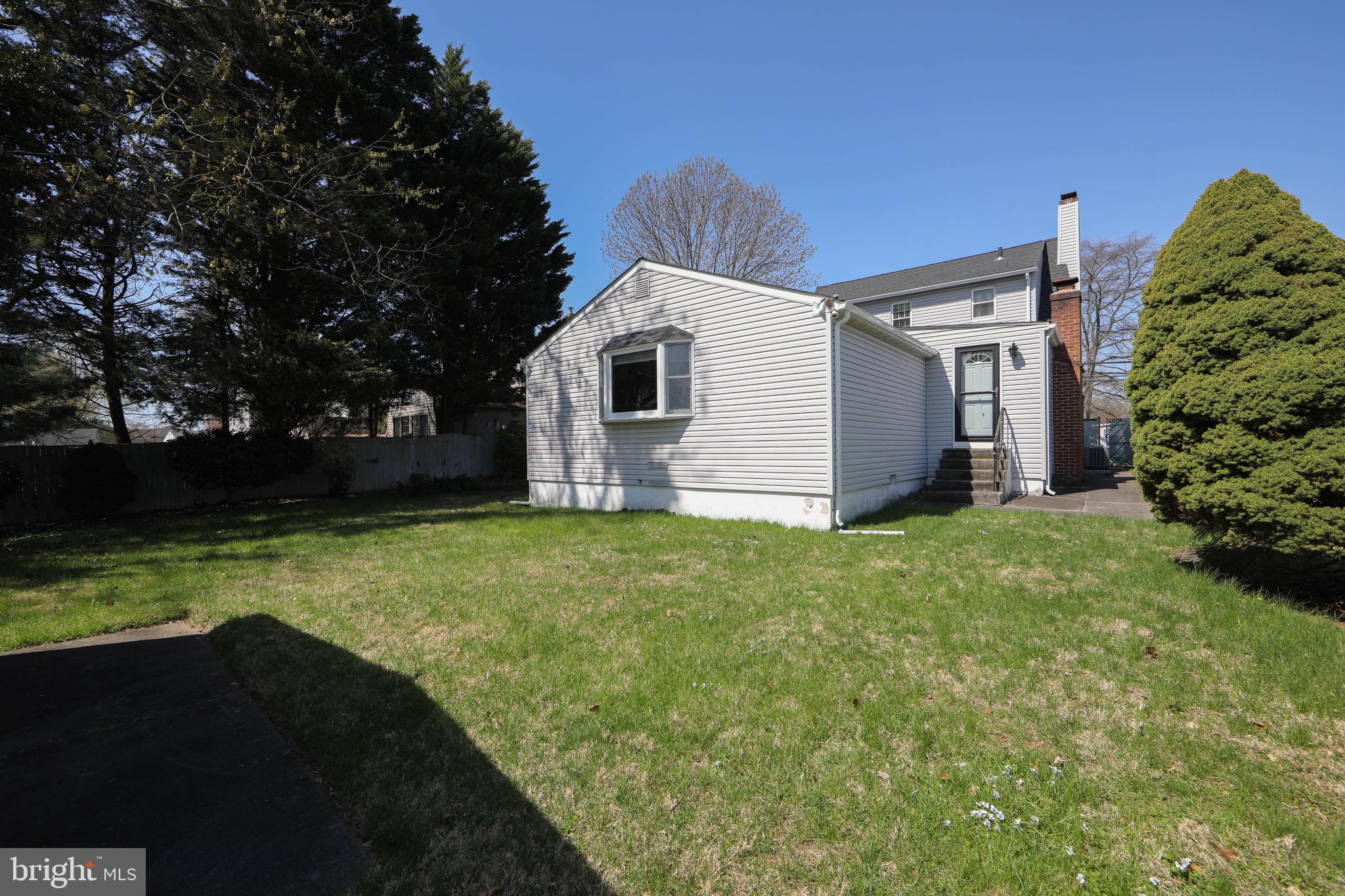 106 West Mill Road Maple Shade, NJ 08052 - Photo 32 of 36 Exterior Rear