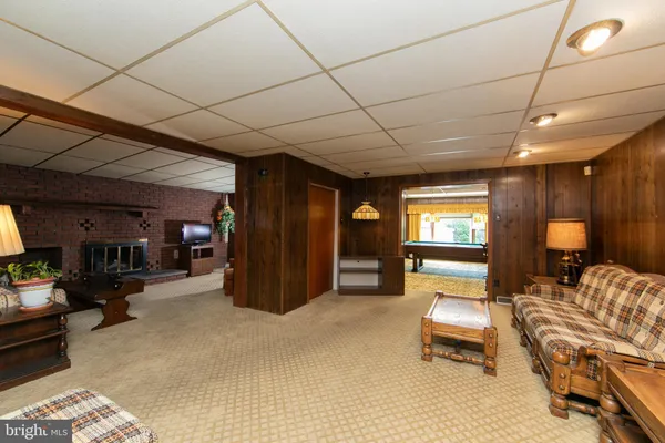 $435,000 | 106 West Mill Road, Maple Shade, NJ 08052