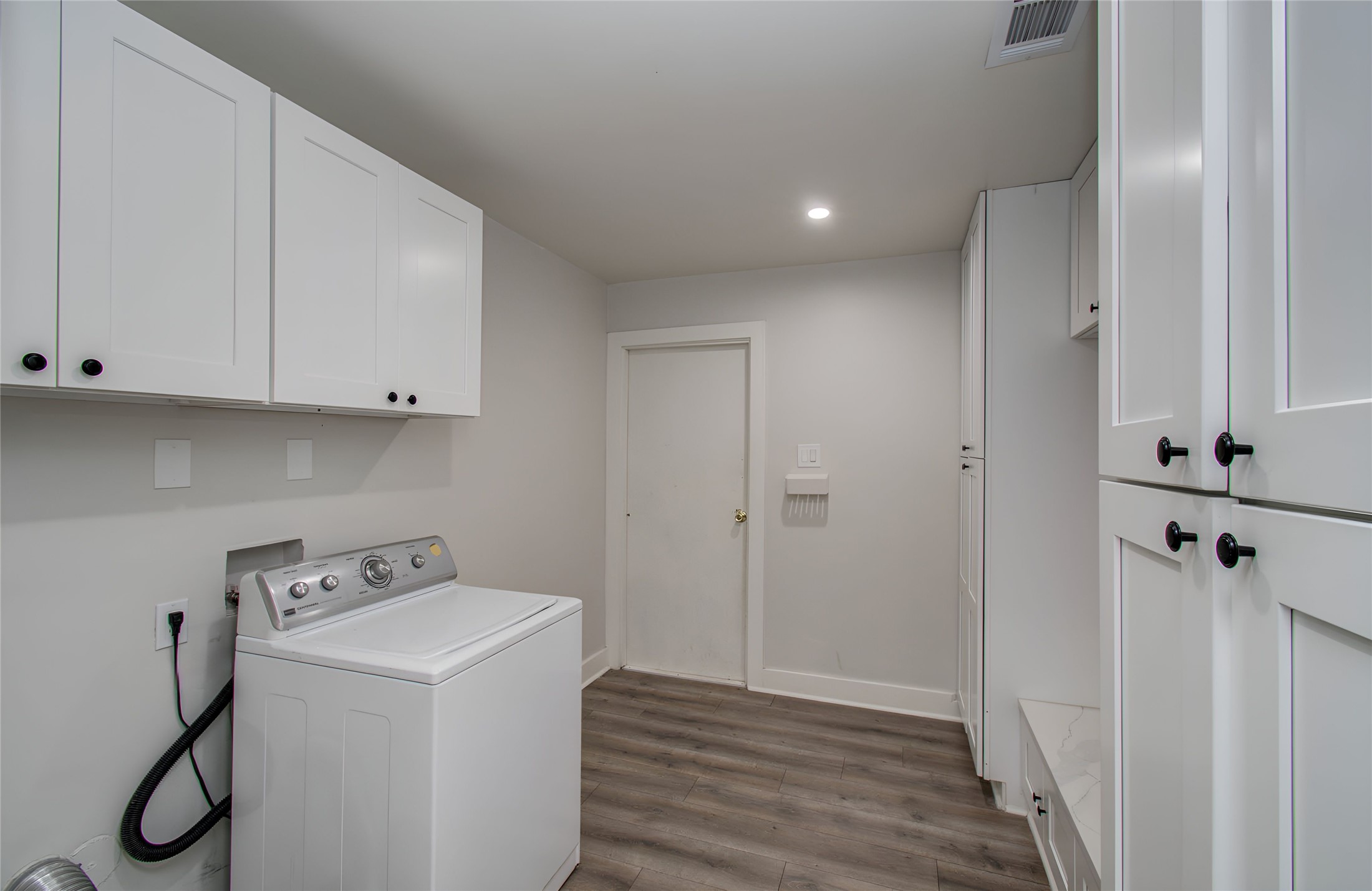 10415 Westray Street Houston, TX 77043 - Photo 21 of 45 a view of utility room