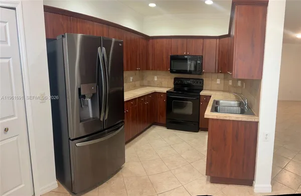 $3,300 | 12458 Southwest 125th Terrace, Unit 12458, Miami, FL 33186
