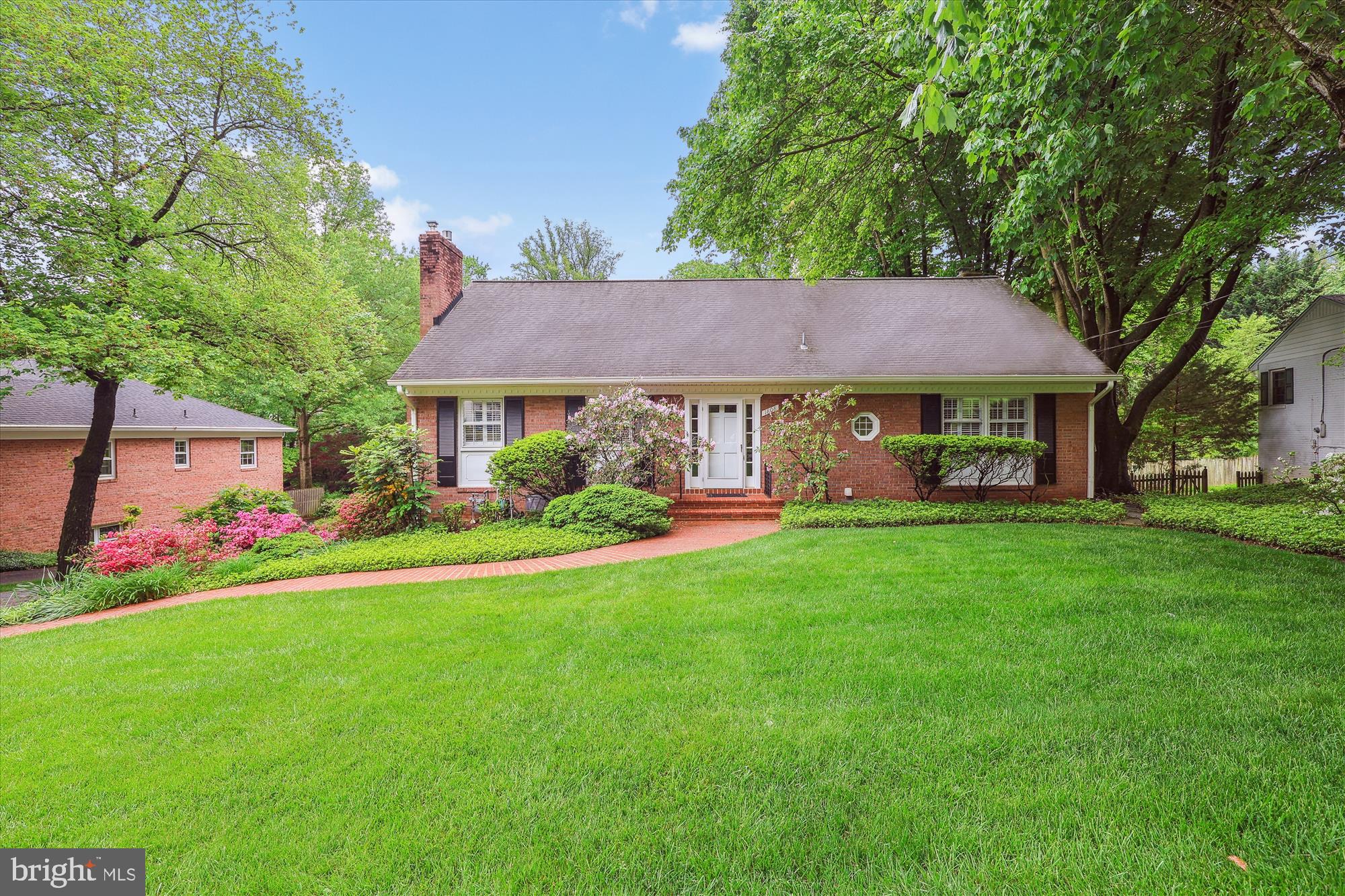 1808 Briar Ridge Court McLean, VA 22101 - Photo 1 of 61 Welcome home!
