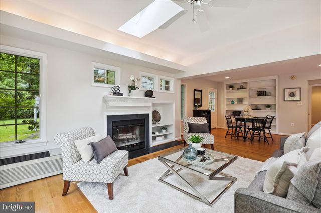 $1,535,987 | 1808 Briar Ridge Court, McLean, VA 22101